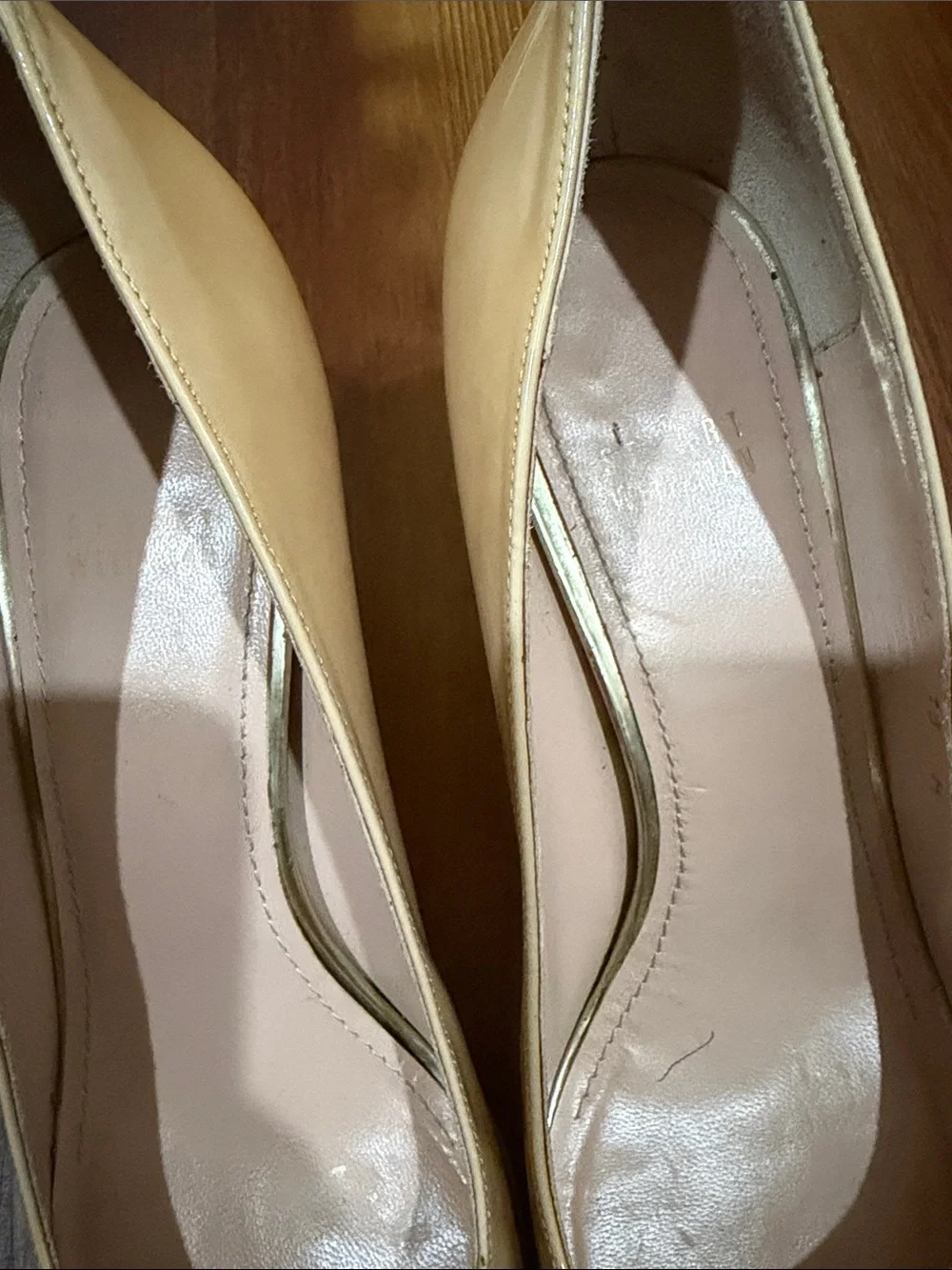 Stuart Weitzman classic stuart